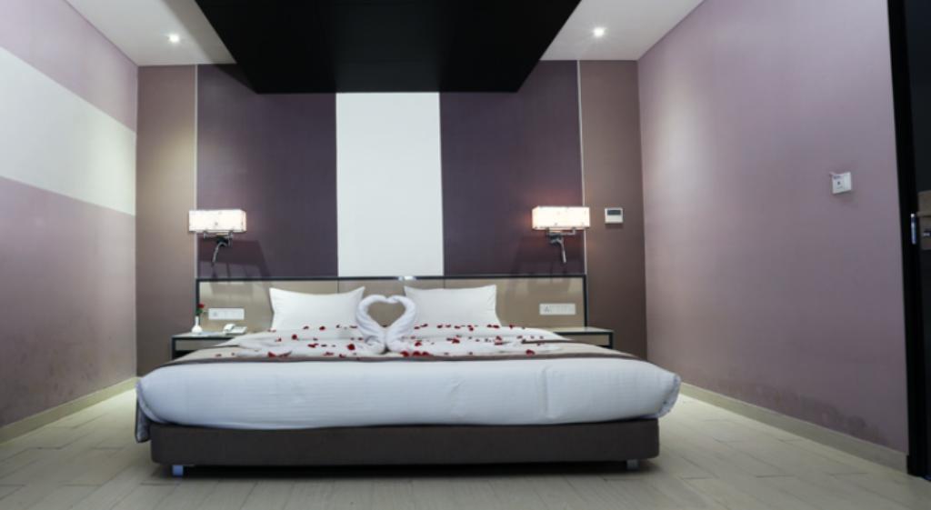 Amaya Hotel Bareilly Ruang foto