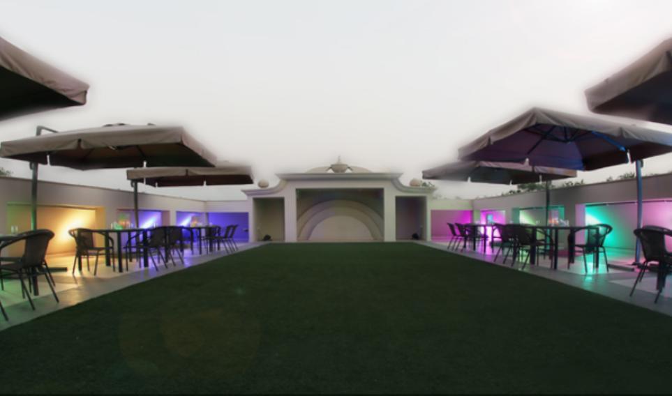 Amaya Hotel Bareilly Bagian luar foto
